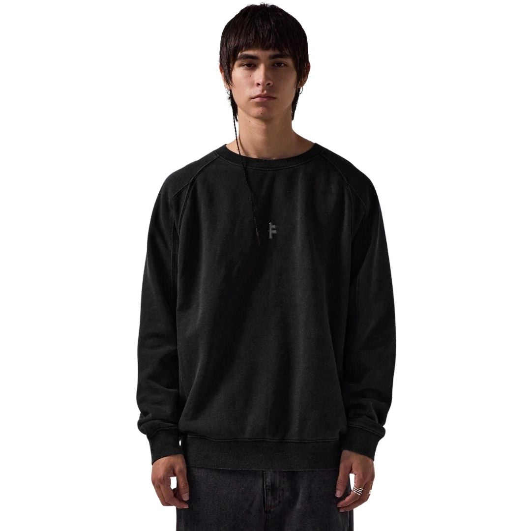 Former Metal F Crew Neck - Black