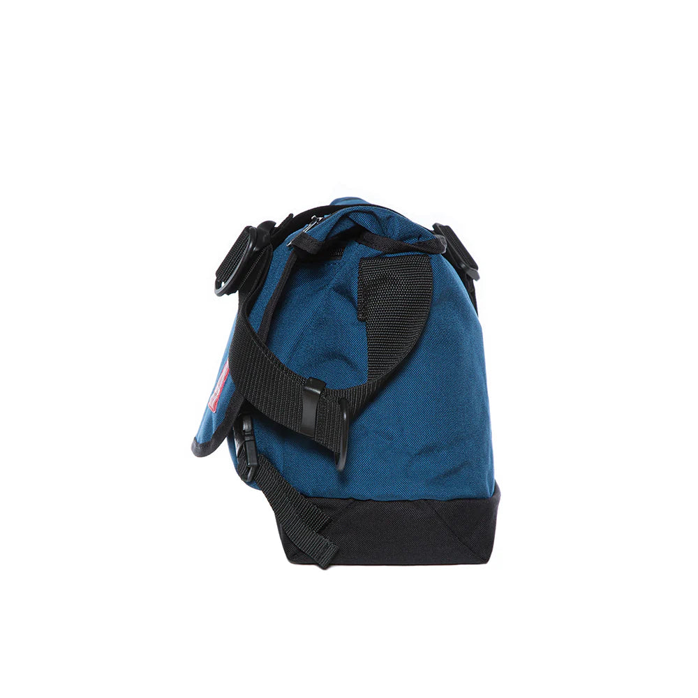 Manhattan Portage Quick-Release Messenger Bag (Md) Navy — side view