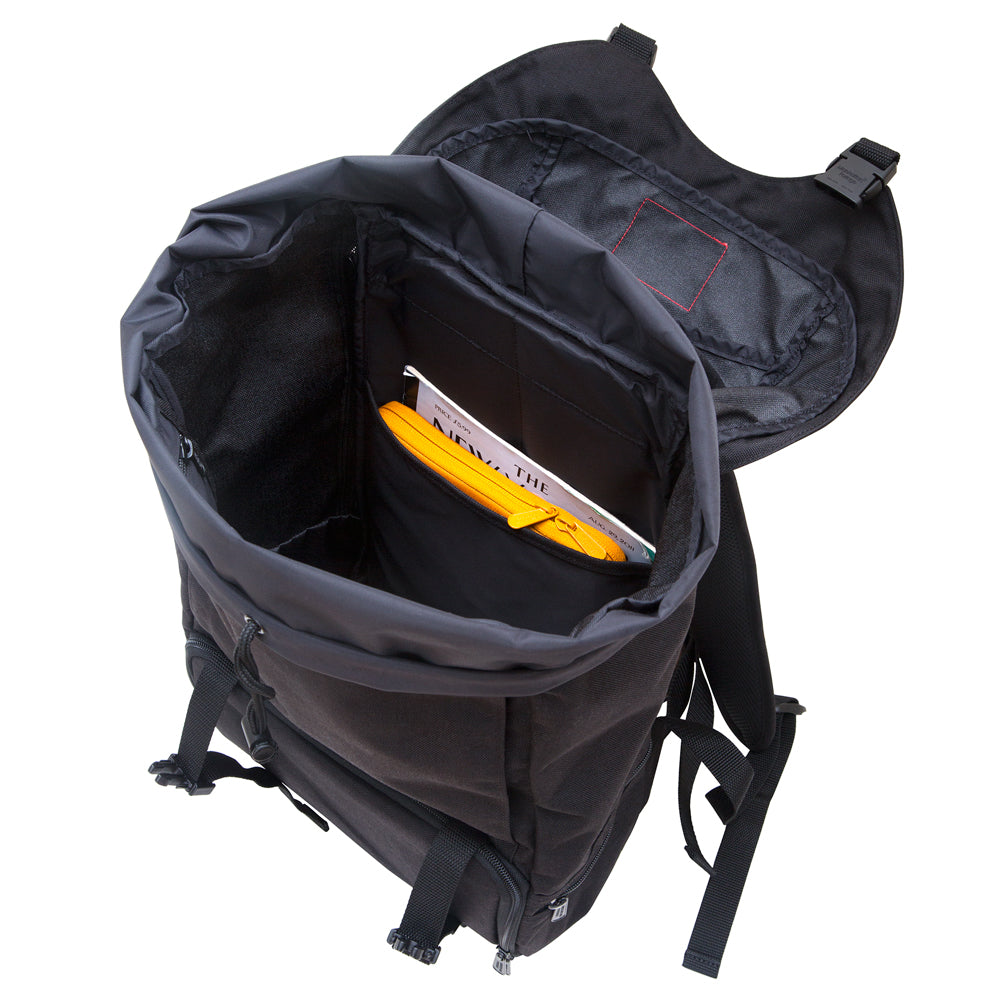 Manhattan Portage Hiker Backpack 3 Black — feature detail