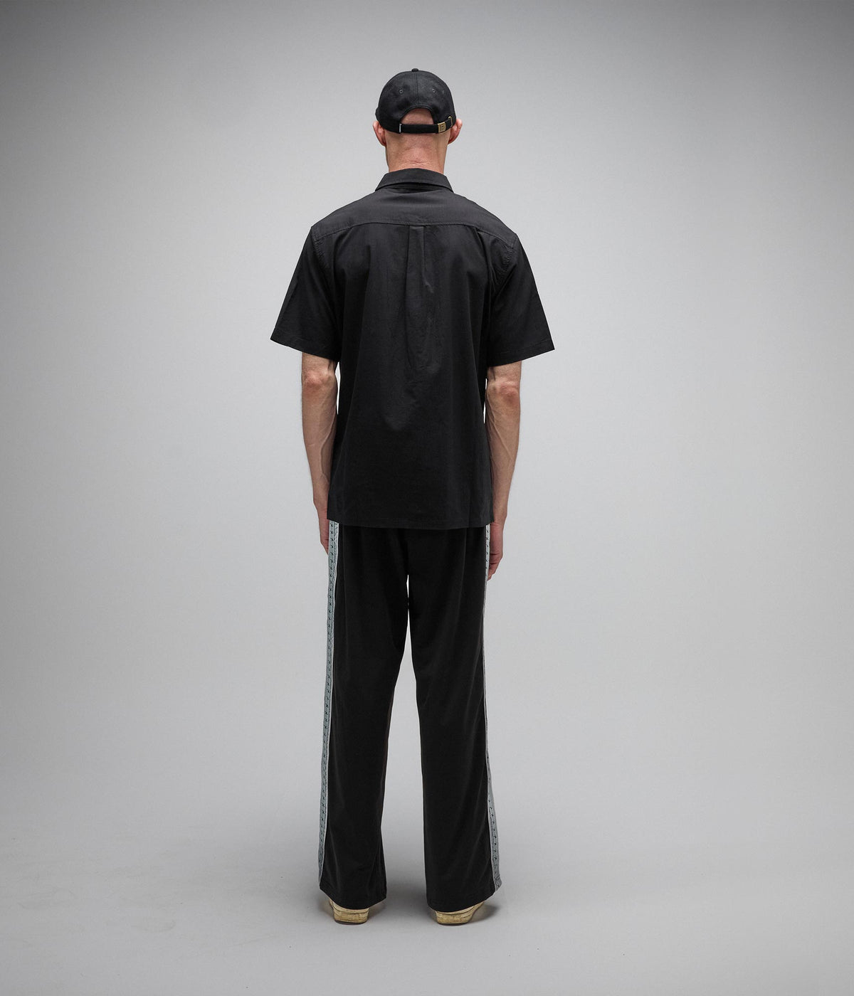 Former Legacy Short Sleeve Shirt - Black - detail