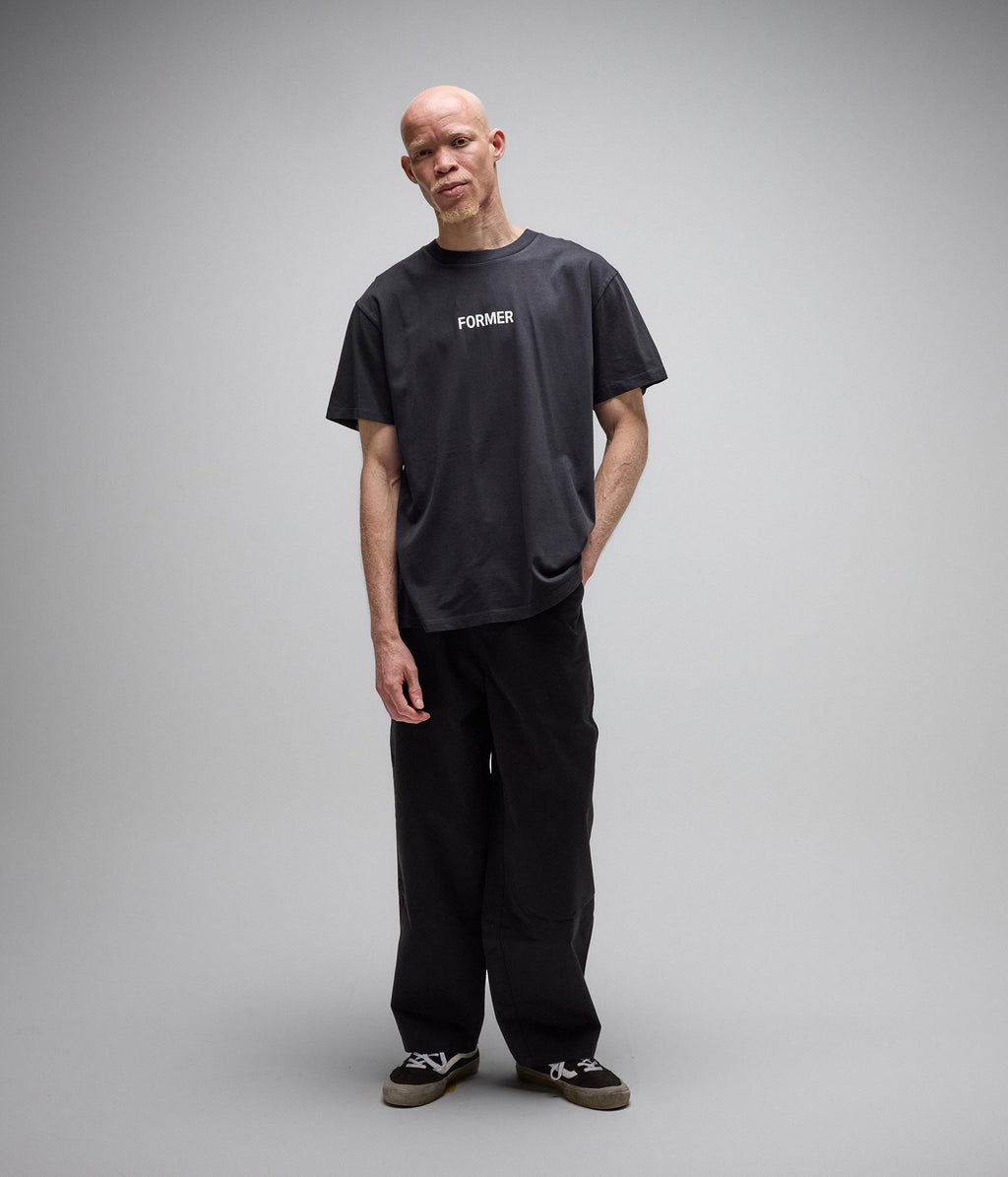 Former Legacy T-Shirt - Washed Black - lifestyle