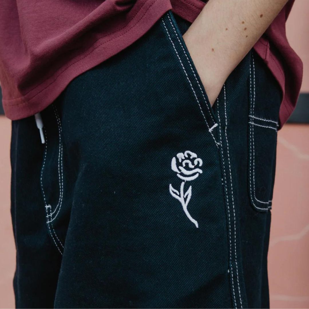 And Feelings Maker Twill Shorts - Navy Twill