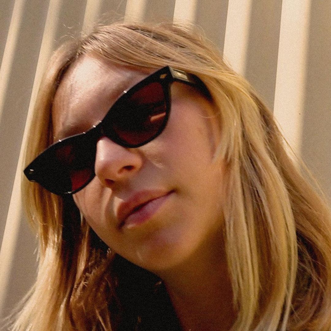Veil Sunglasses - Black Polished / Black