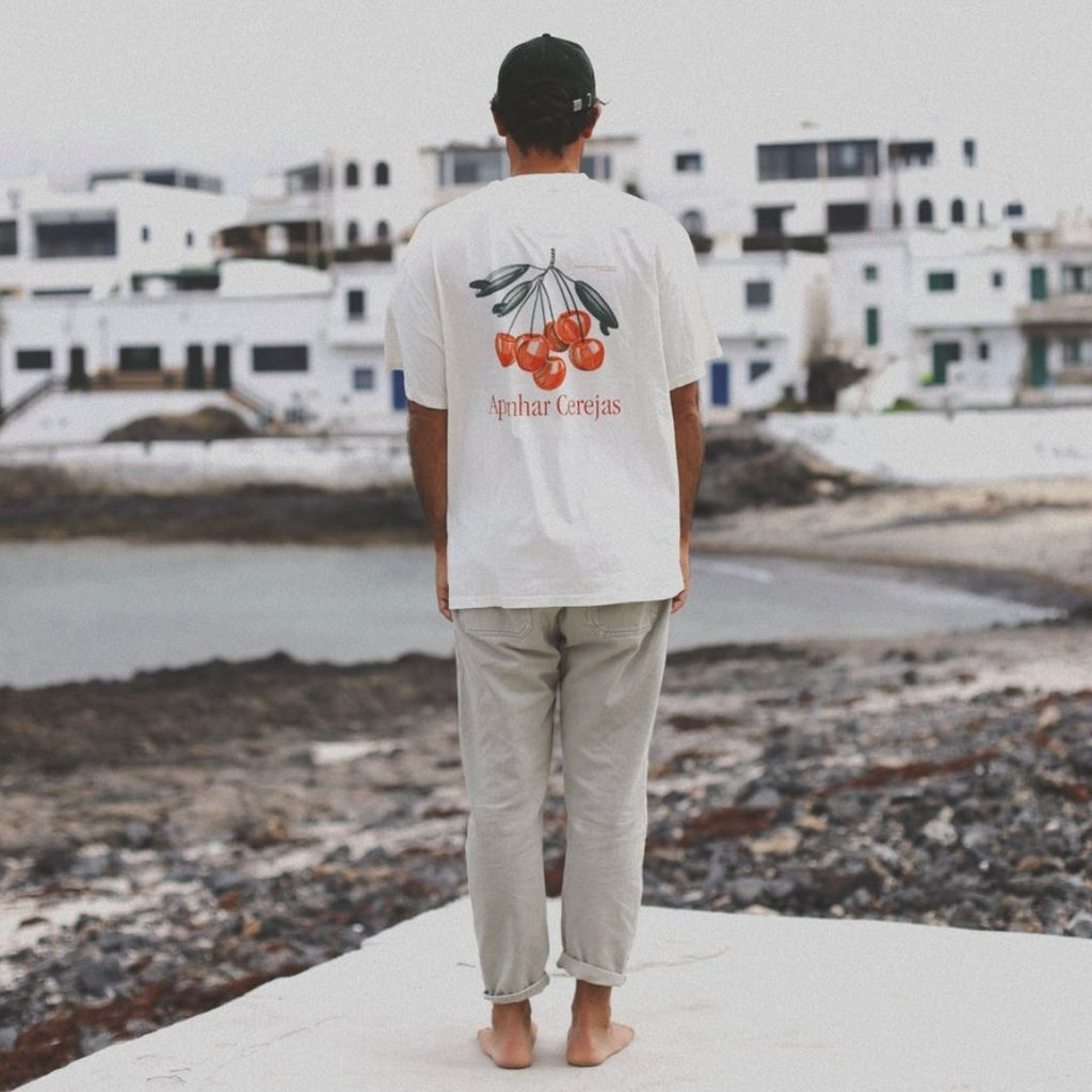 Latitud Fuego Cherries T-Shirt Ecru — detail view