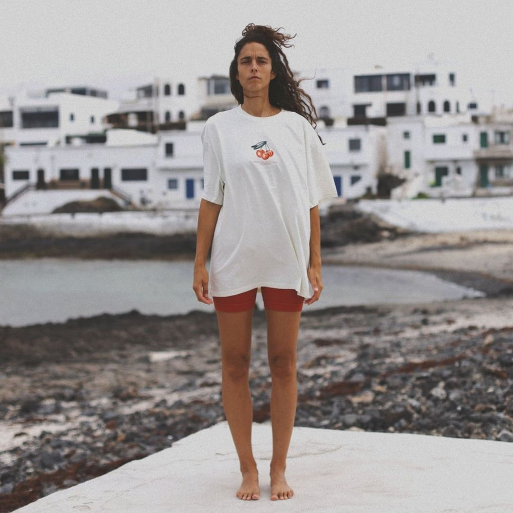 Latitud Fuego Cherries T-Shirt Ecru — lifestyle shot
