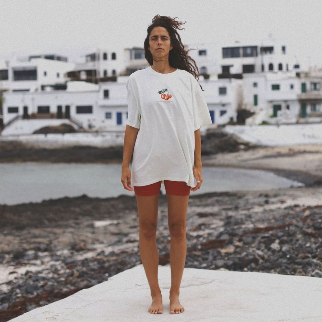 Latitud Fuego Cherries T-Shirt Ecru — lifestyle shot