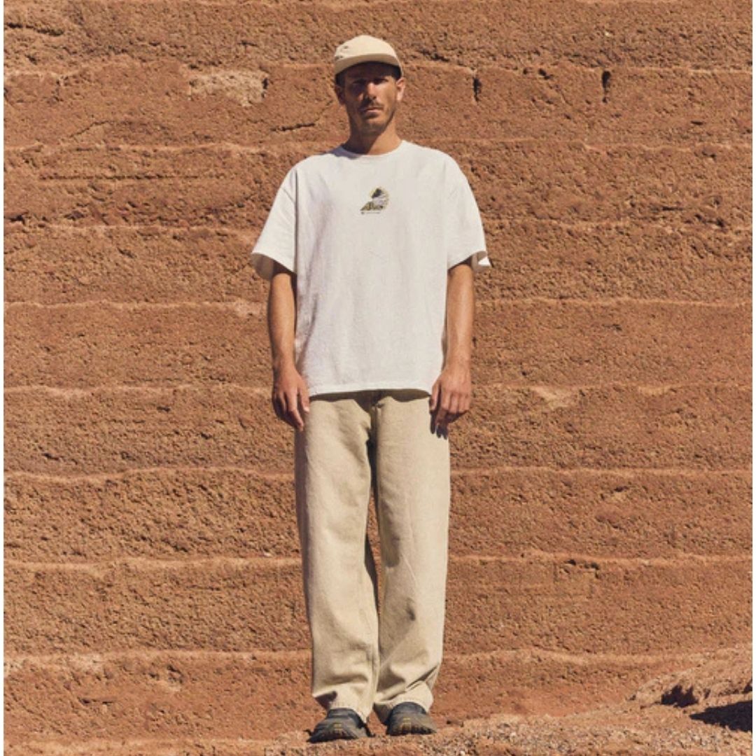 Latitud Fuego Corona T-Shirt White — lifestyle shot
