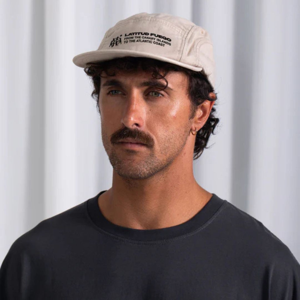 Latitud Fuego Corporate Cap Beige — back view