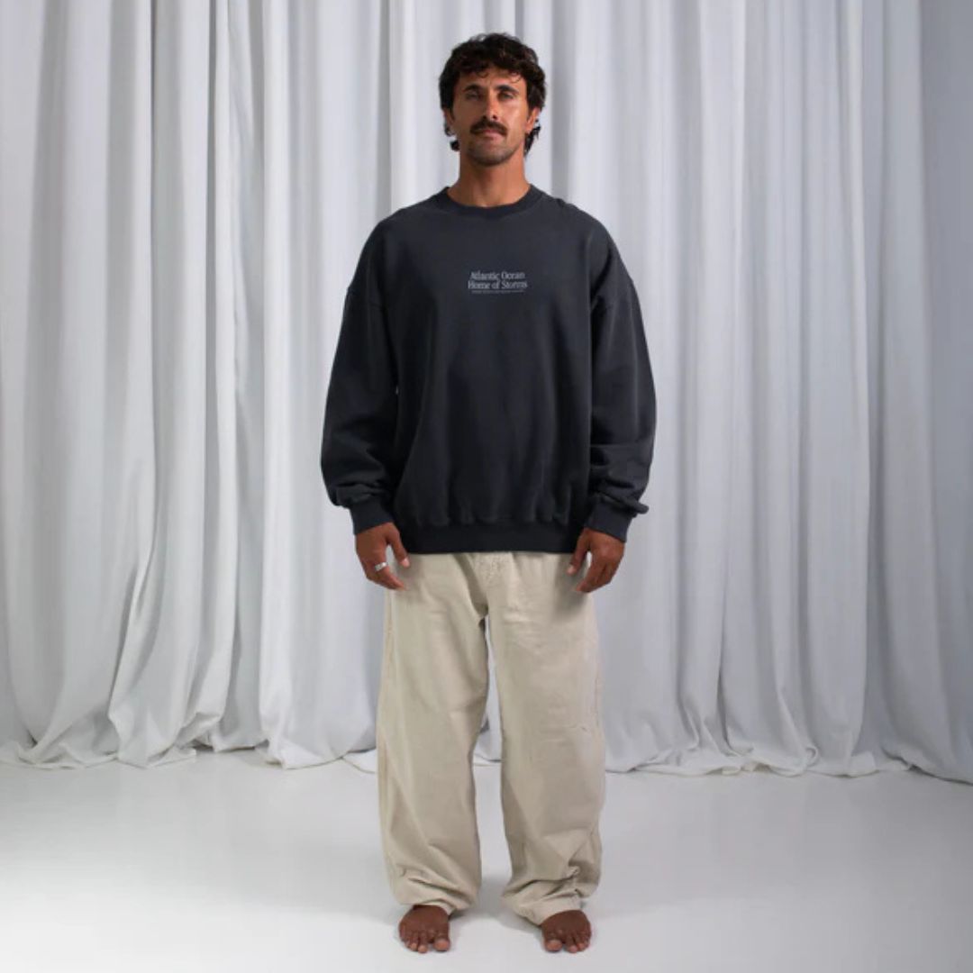 Latitud Fuego Home of Storms Sweater - Anthracite