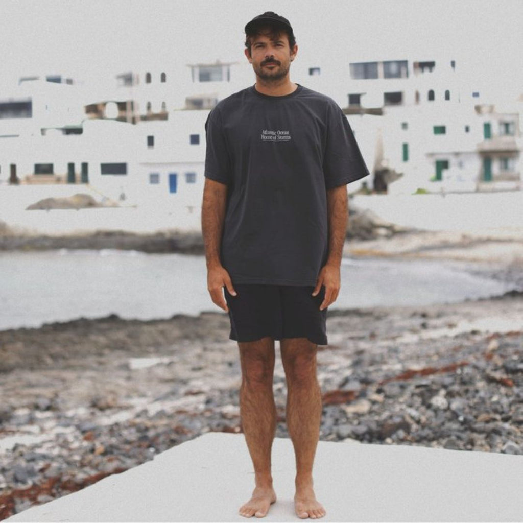 Latitud Fuego Home of Storms T-Shirt Washed Black — detail view