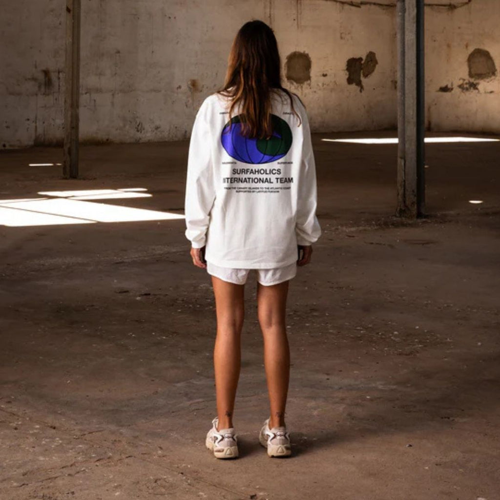 Latitud Fuego World Long Sleeve T-Shirt White — lifestyle shot