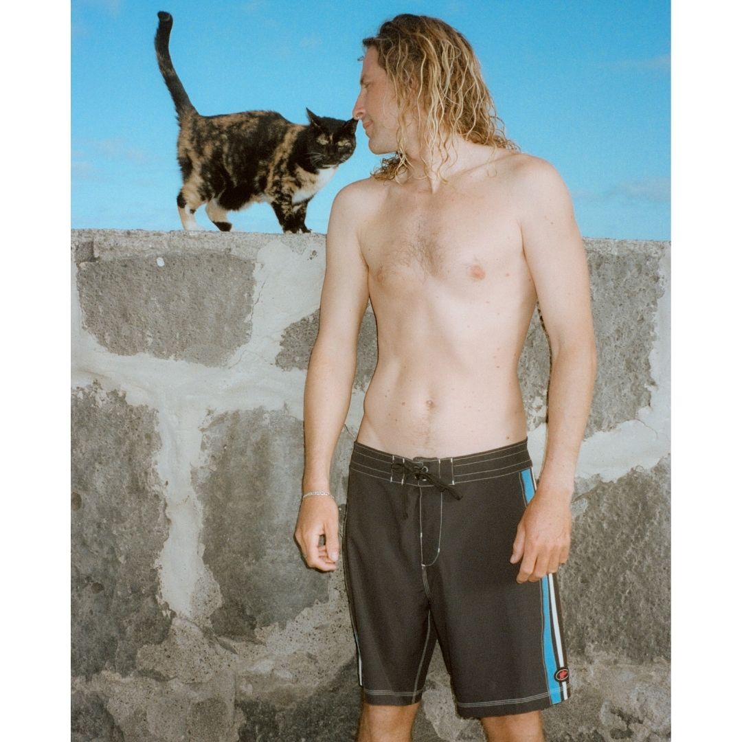 Pukas Gentleman Boardshorts Black — lifestyle shot 5