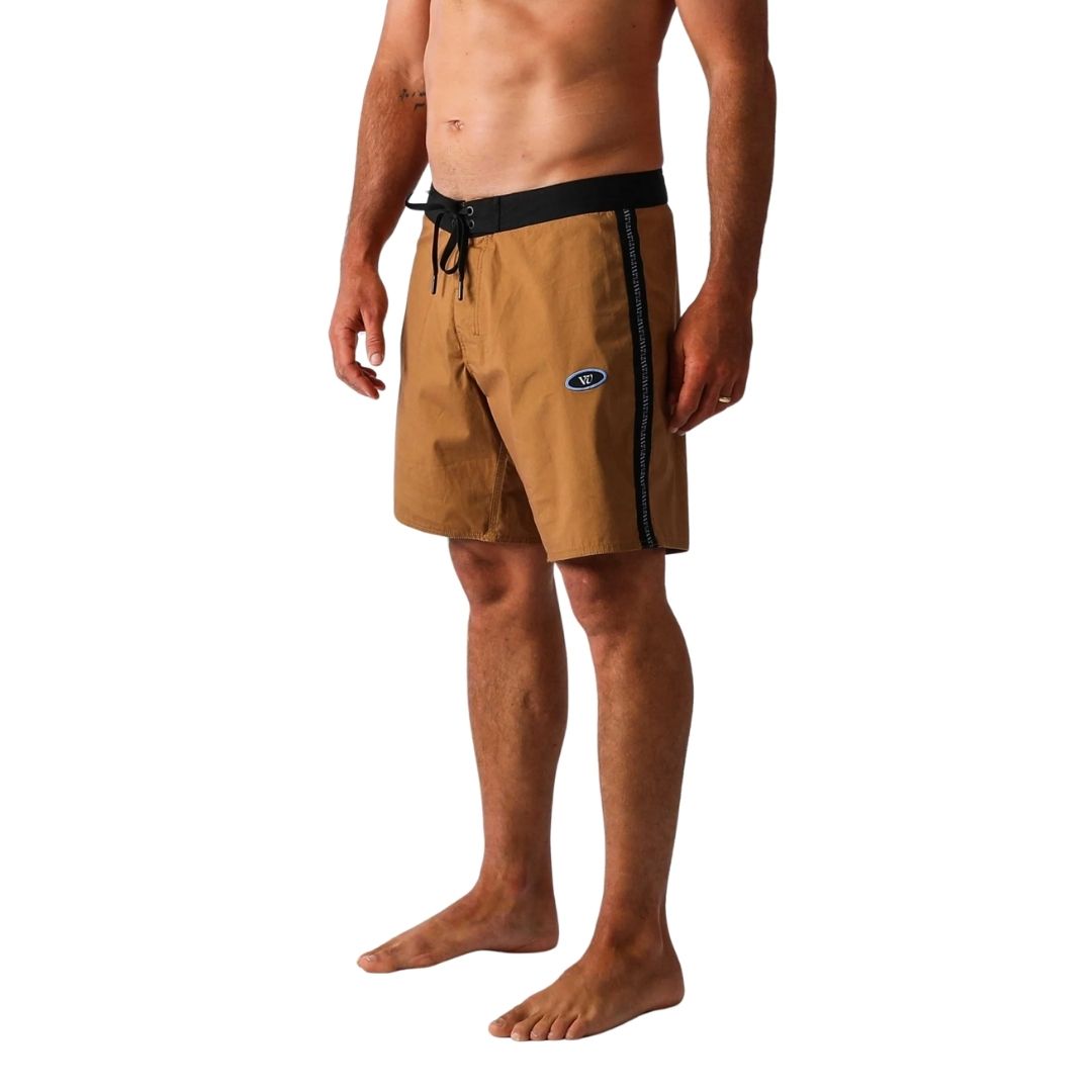 Rivvia Projects Trad 17' Trunk - Brown / Black