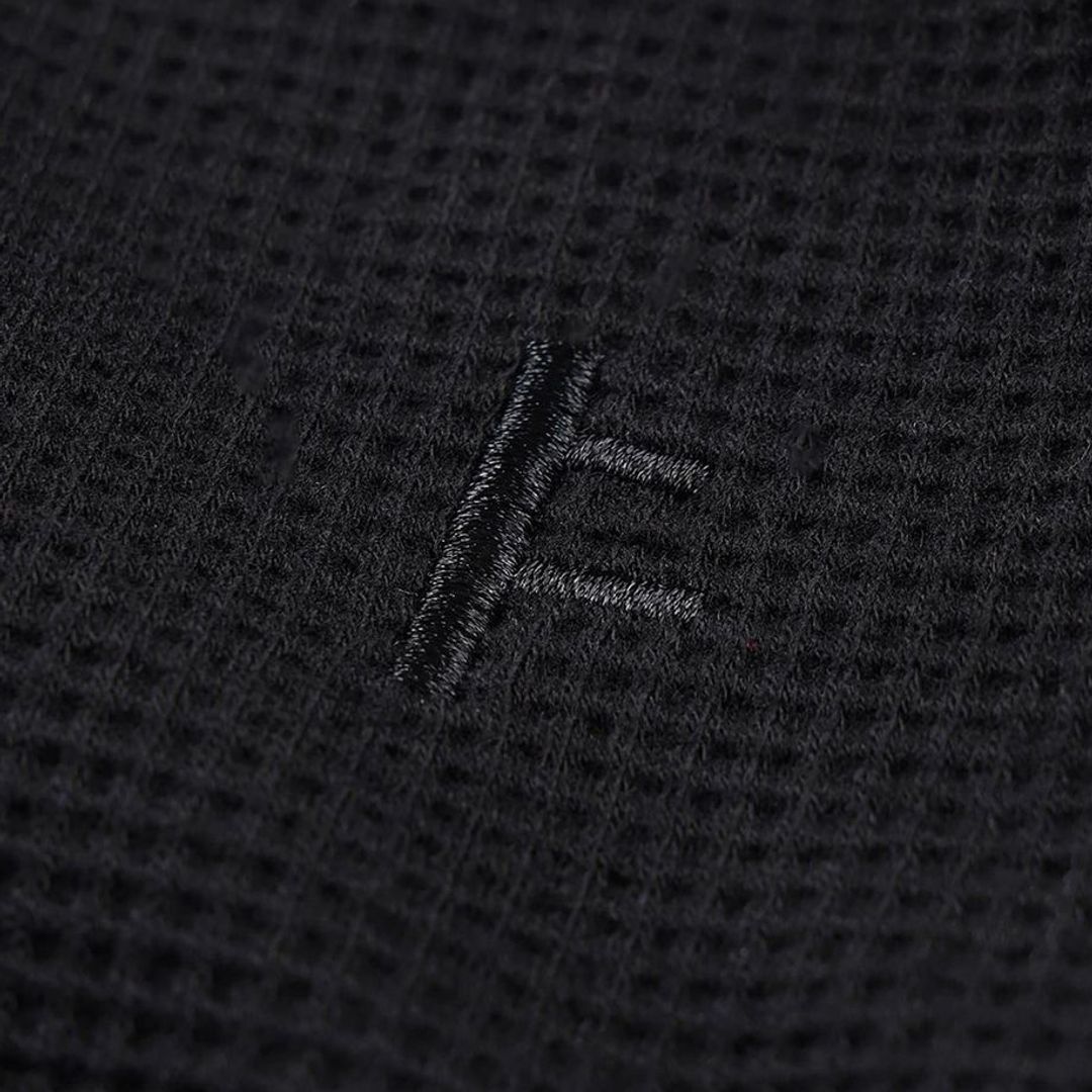 Former AG Raglan Waffle Sweater - Black - detail