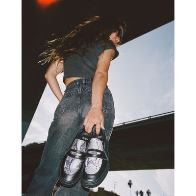 Wasted Talent | Globe Liaizon Skate Shoes Ophidian Collection - Black / Snake